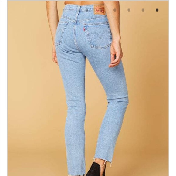 Levi’s 501 high rise skinny jean in tango raw hem - Picture 12 of 16